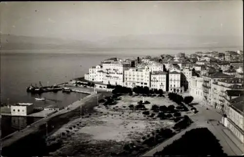 Ak Korfu Griechenland, bird's eye view of the city, shore, harbour