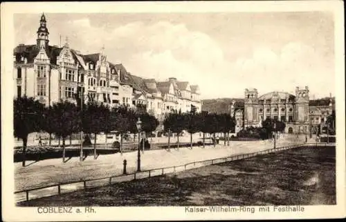 Ak Koblenz am Rhein, Kaiser Wilhelm Ring mit Festhalle, Straßenpartie