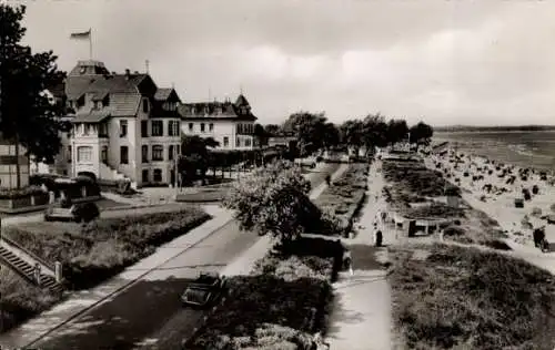 Ak Ostseebad Scharbeutz in Holstein, Promenade, Strand