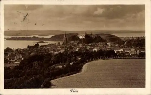 Ak Plön am See Schleswig Holstein, Blick auf den Ort mit Umgebung