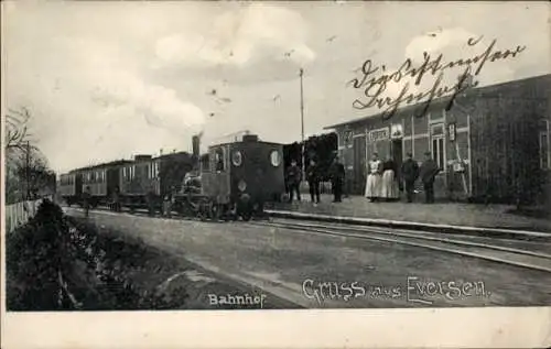 Ak Eversen Bergen, Bahnhof, Gleisseite