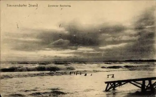 Ak Ostseebad Timmendorfer Strand in Holstein, zerstörter Bootssteg