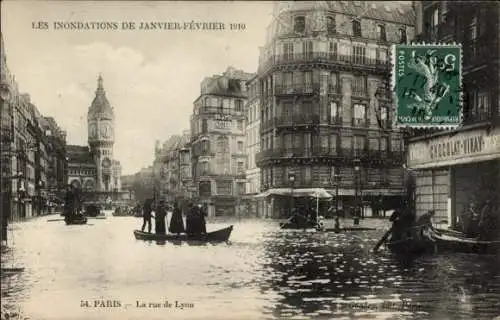 Ak Paris I. Arrondissement Louvre, Rue de Lyon, Die Überschwemmungen 1910