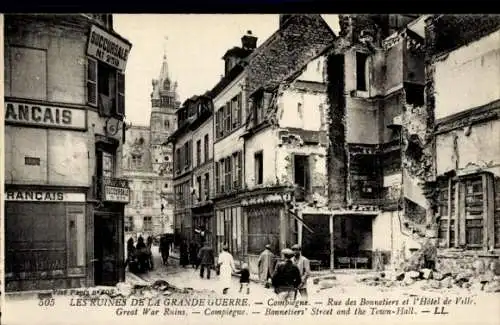 Ak Compiègne Oise, Rue des Bonnetiers und Rathaus