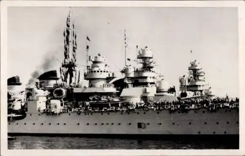 Foto Ak Deutsches? Kriegsschiff, Schlachtschiff