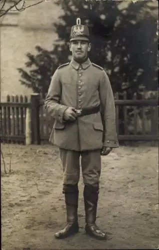 Foto Ak Deutscher Soldat in Uniform, Portrait