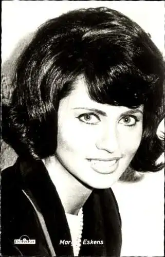 Ak Schauspielerin Margot Eskens, Portrait, Sängerin