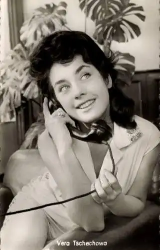 Ak Schauspielerin Vera Tschechowa, Portrait, Telefon