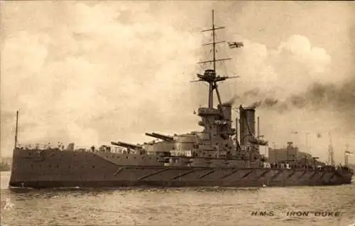 Ak Britisches Kriegsschiff H.M.S. Iron Duke