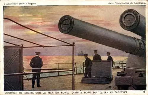 Ak Britisches Kriegsschiff, HSM Queen Elizabeth, Seeleute, Sonnenuntergang