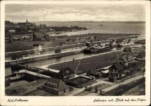 Ak Holtenau Kiel, Schleusen, Dampfschiffe