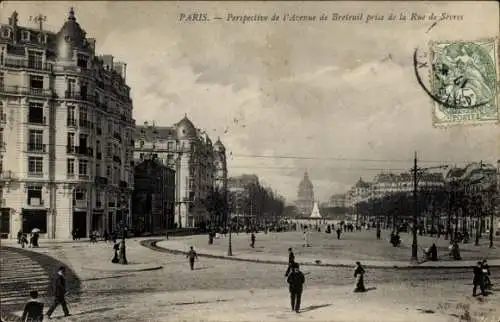 Ak Paris VIIe, Perspektive der Avenue de Breteuil, aufgenommen von der Rue de Sevres
