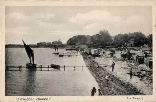 Ak Niendorf Timmendorfer Strand, am Strand