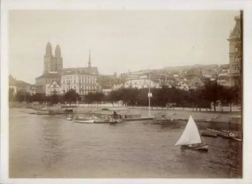 Foto Ak  Zürich Stadt Schweiz, Teilansicht, Kirche