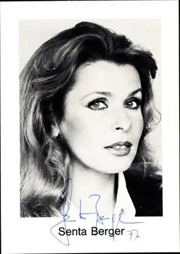 Ak Schauspielerin Senta Berger, Portrait, Autogramm