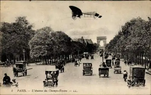 Ak Paris VIII, Avenue des Champs Elysées, Flugzeug