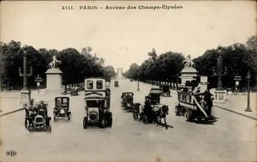 Ak Paris VIII, Avenue des Champs-Elysees, Automobile, Kutschen, Statuen