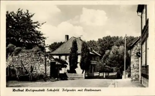 Ak Heiligenstadt Eichsfeld, Felgentor mit Stadtmauer