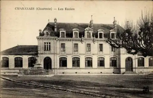 Ak Chabanais Charente, Les Ecoles