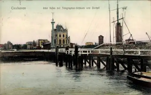 Ak Cuxhaven in Niedersachsen, Alter Hafen mit Telegraphen Gebäude und Zeitball