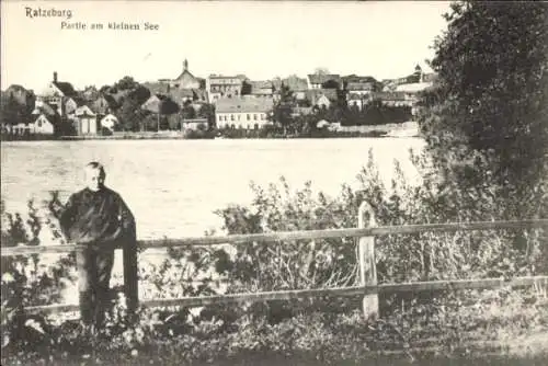 Ak Ratzeburg im Herzogtum Lauenburg, am kleinen See