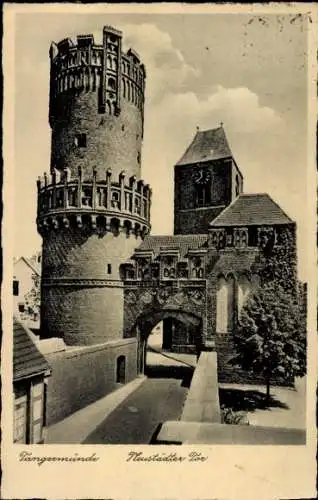 Ak Tangermünde,  Neustädter Tor