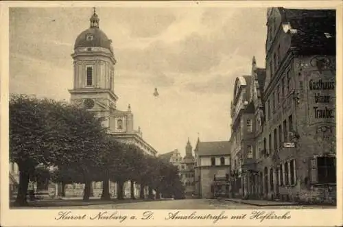 Ak Neuburg an der Donau Oberbayern, Amalienstraße, Hofkirche