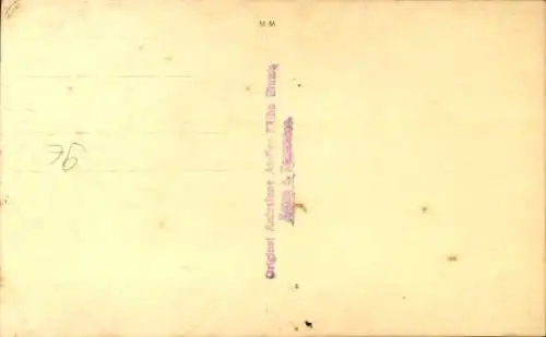 Foto Ak Mann mit einer Pfeife, Cowboy, Chaps, Revolver