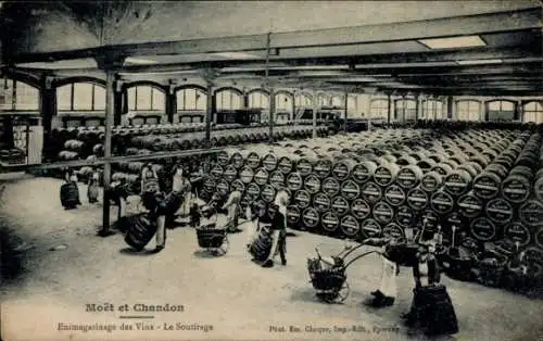 Ak Epernay Marne, Moet et Chandon, Weine, Abfüllung
