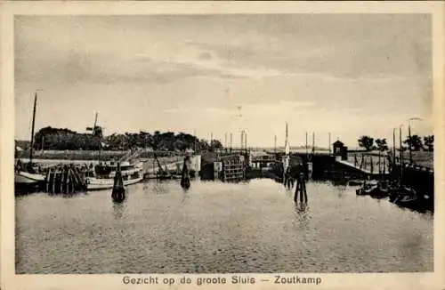 Ak Zoutkamp Groningen, Gezicht op de groote Sluis