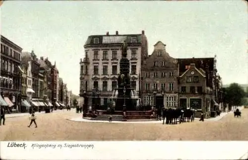Ak Hansestadt Lübeck, Klingenberg, Siegesbrunnen