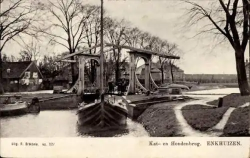 Ak Enkhuizen Nordholland Niederlande, Katbrug, Hondenbrug