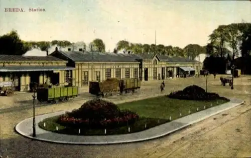 Ak Breda Nordbrabant, Partie am Bahnhof mit Rondell