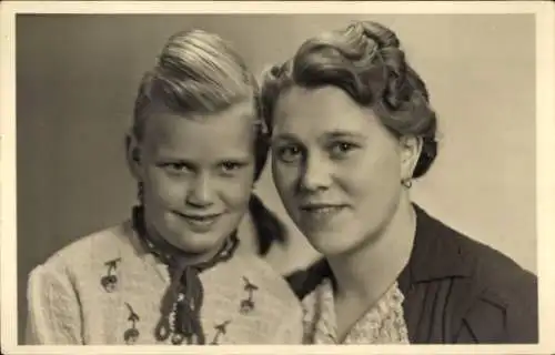 Foto Ak Mutter mit Tochter, Portrait