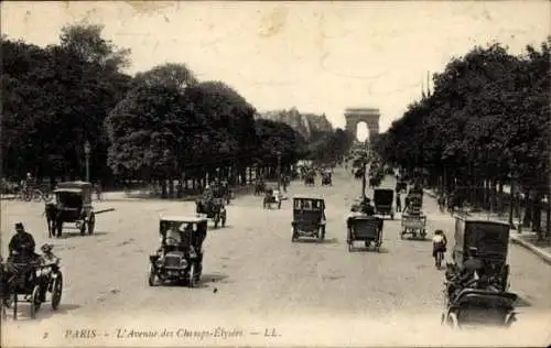 Ak Paris VIII, Avenue des Champs Elysées