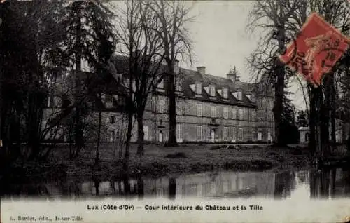 Ak Lux Cote d'Or, Cour interieure du Chateau et la Tille