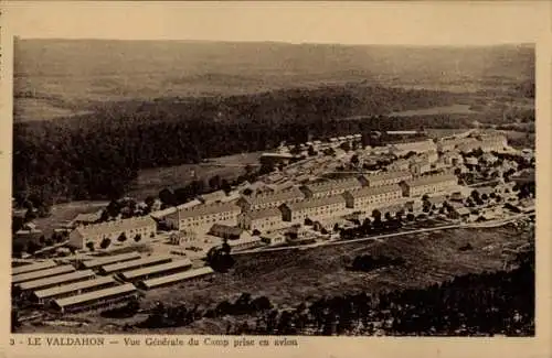 Ak Le Valdahon Doubs, Luftaufnahme, Camp