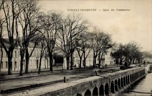 Ak Tonnay Charente en Charente Maritime, Quai du Commerce