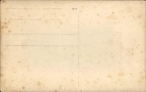 Foto Ak Deutscher Soldat in Uniform auf einem Pferd