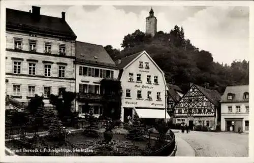 Ak Bad Berneck im Fichtelgebirge Oberfranken, Marktplatz, Logierhaus, Bube