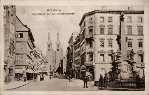 Ak Würzburg am Main Unterfranken, Domstraße mit Vierröhrenbrunnen
