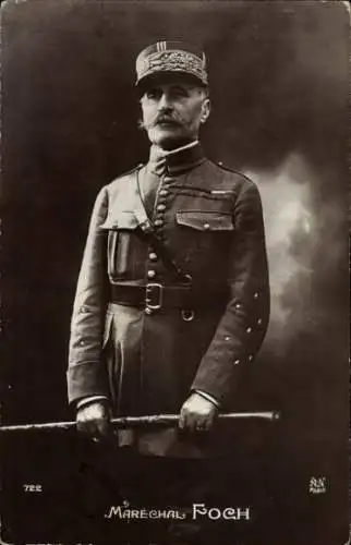 Ak Französischer Marschall Ferdinand Foch, Portrait