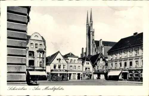 Ak Świebodzin Schwiebus Ostbrandenburg, Marktplatz, Kirchtürme, Zur alten Laube, Ausschank