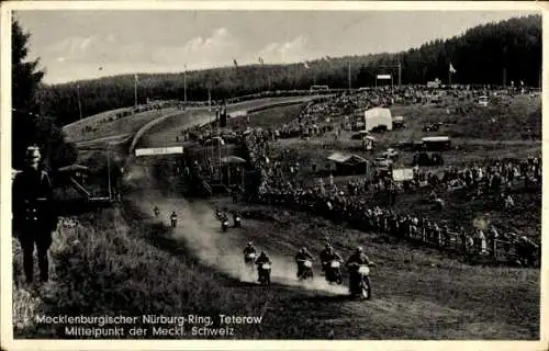 Ak Teterow in Mecklenburg, Bergring, Rennstrecke, Motorradrennen, Ziel