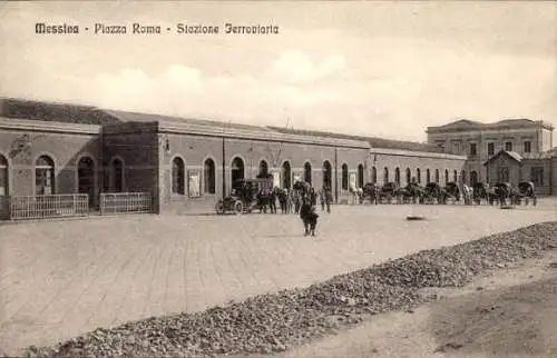 Ak Messina Sizilien, Piazza Roma, Stazione Ferroviaria