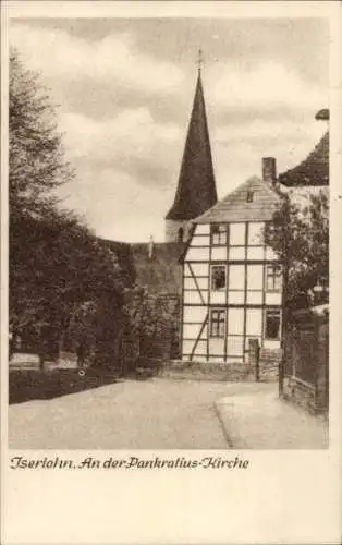 Ak Iserlohn im Märkischen Kreis, An der Pankratiuskirche, Straßenpartie