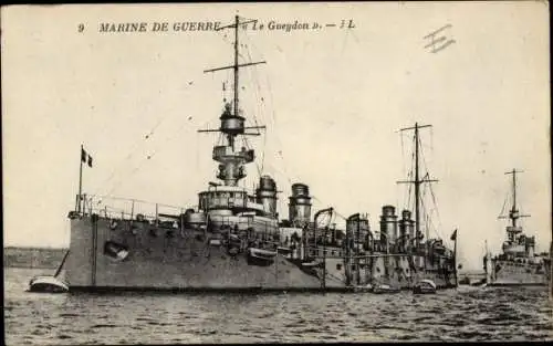 Ak Französisches Kriegsschiff, Le Gueydon, croiseur, Marine de Guerre
