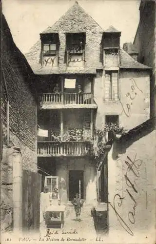 Ak Le Fau Cantal, Maison de Bernadolle