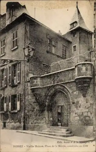 Ak Rodez Aveyron, Vieille Maison, Place de la Mairie