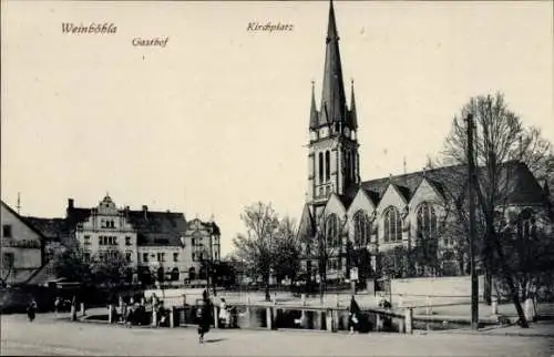 Ak Weinböhla in Sachsen, Kirchplatz, Kirche, Gasthof, Teich